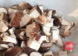 Illustration of how to make mushroom and millet porridge 3