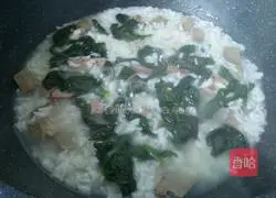 Spinach and Pork Liver Porridge Recipe Illustration 8