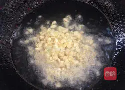 Illustration of Braised Bean Noodles (with Handmade Noodles) 4