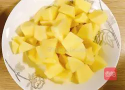 Illustration of how to make potato stewed rice 1