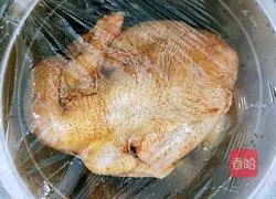 Illustration of how to cook chicken in rice cooker 8