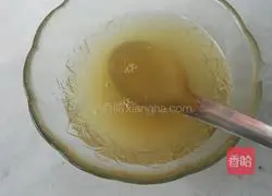 Illustration of how to make pumpkin hair cake 7