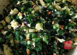 Illustration of how to make pot stickers 3