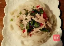 Illustration of how to make cold noodles with shredded chicken 8