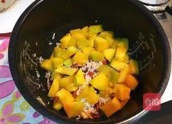 Illustration of how to make squid and pumpkin braised rice (rice cooker) 12