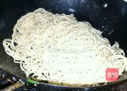 Illustration of how to make black pepper pasta 2