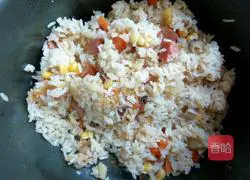 Illustration of braised mushroom rice 9