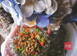 Illustration of how to make nutritious and beautiful bento broccoli rice balls 12