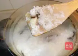 Illustration of how to make squid and seafood porridge 12