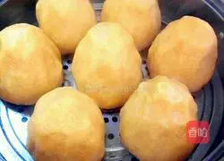 Illustration of how to make Wo Wotou 6