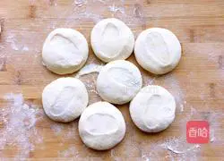 Illustration of how to make pig's trotters rolls 7