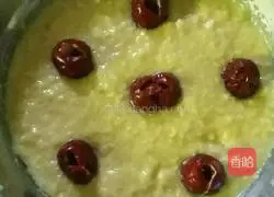 Illustration of making red date and corn residue cake 10