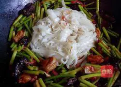 Illustration of home-style fried rice noodles 6