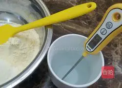 Illustration of how to make milk-flavored steamed buns 4