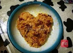 Illustration of spicy cabbage, bacon and cheese baked rice 6