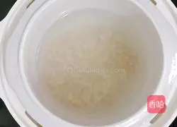 Illustration of how to make apple oatmeal paste (baby food supplement) 3