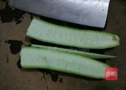 Illustration of how to make loofah pancakes 2