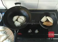 Illustration of how to make leek box 6