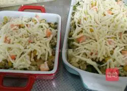 Illustration of how to make shrimp and cheese colorful baked rice 15