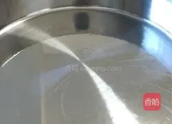 Illustration of how to make pumpkin hair cake 5