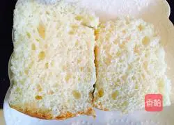 Illustration of how to make egg lettuce burger 1