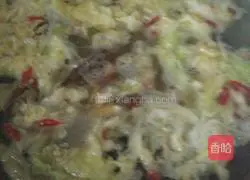 Illustration of how to make spicy rice noodles 4