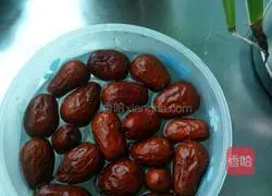 Illustration of how to make cornmeal cake 2