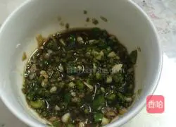 Illustration of how to make sweet potato leaf steamed buns 6