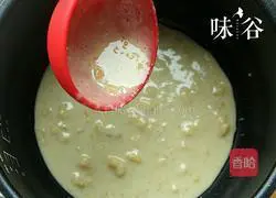 Illustration of how to make banana pancakes 6