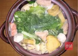 Illustration of how to make small pot rice noodles 7