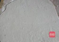 Peanuts Illustration of how to make salt and pepper rolls 7