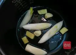 Illustration of how to make salt-baked soy sauce chicken (rice cooker version) 5