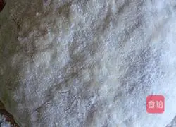 Pumpkin flower roll.Illustration of how to make it 2