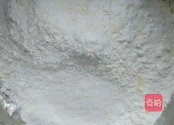 Illustration of how to make cornmeal cake 7