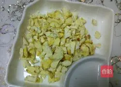 Illustration of making red dates, chestnuts and corn flour steamed buns 3