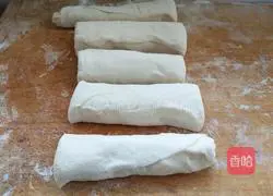 Illustration of how to make the dead noodle roll 8