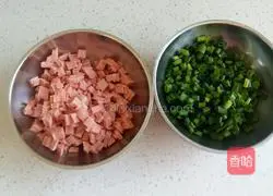 Illustration of how to make onion-flavored ham rolls 7