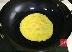 Illustration of how to make shrimp and vegetable rice ball bento 2