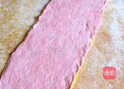 Illustration of how to make colorful butterfly flower rolls 5