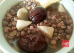 Illustration of how to replenish the spleen and remove dampness porridge 7