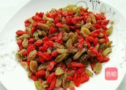 Honey Egg Cornmeal Cake Recipe Illustration 1