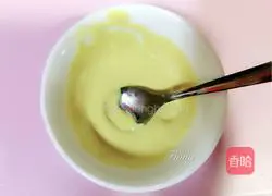 Cheeseburger Beef Pizza Recipe Illustration 4