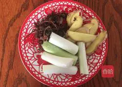 Illustration of braised pork ribs and noodles 2