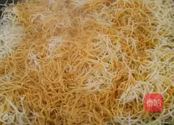 Illustration of chicken braised noodles 9