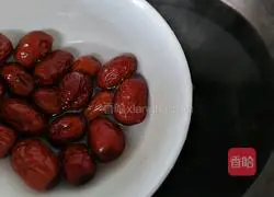 Illustration of how to make red date and black rice porridge 6