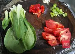 Illustration of how to make rice noodles with mushroom and chicken cover 2