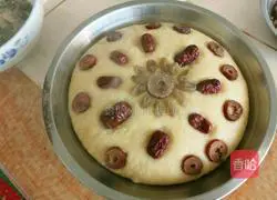 Illustration of how to make red date and corn cake 7