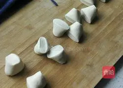 Illustration of how to make egg and leek box 9