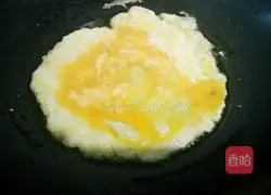 Illustration of how to make leek box 9