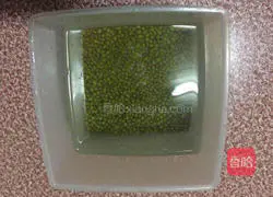 Illustration of how to make mung bean porridge 2